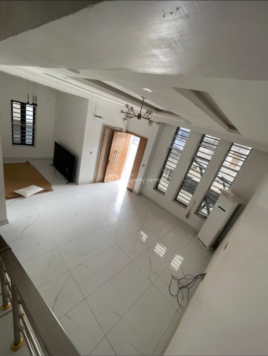 Lovely 4 Bedroom Semi Detached Duplex with Bq, Chevron, Lekki, Lagos, Semi-detached Duplex for Rent