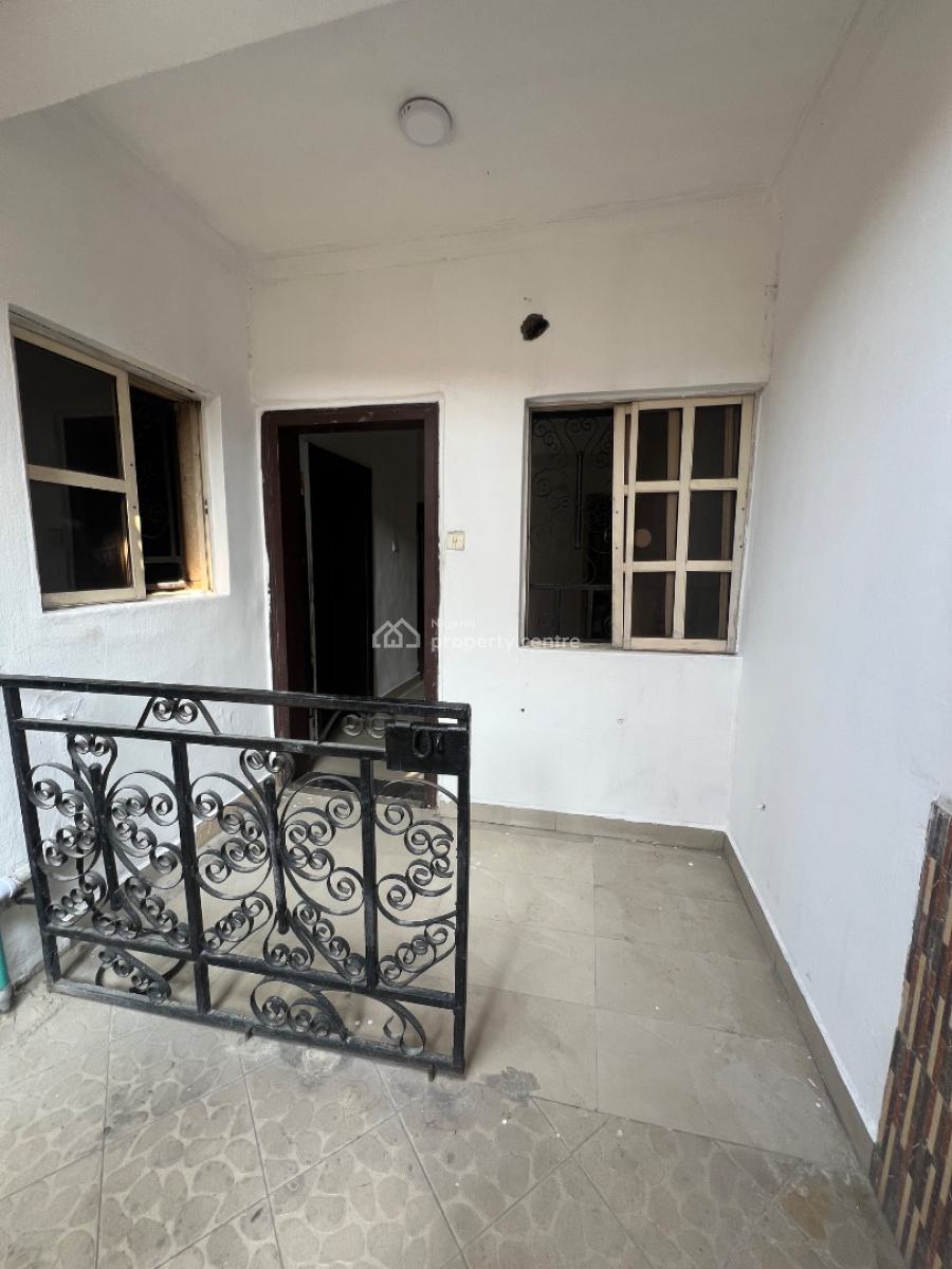 Mini Flat with a Nice, Standard Kitchen, Off Admiralty Way, Lekki Phase 1, Lekki, Lagos, Mini Flat (room and Parlour) for Rent