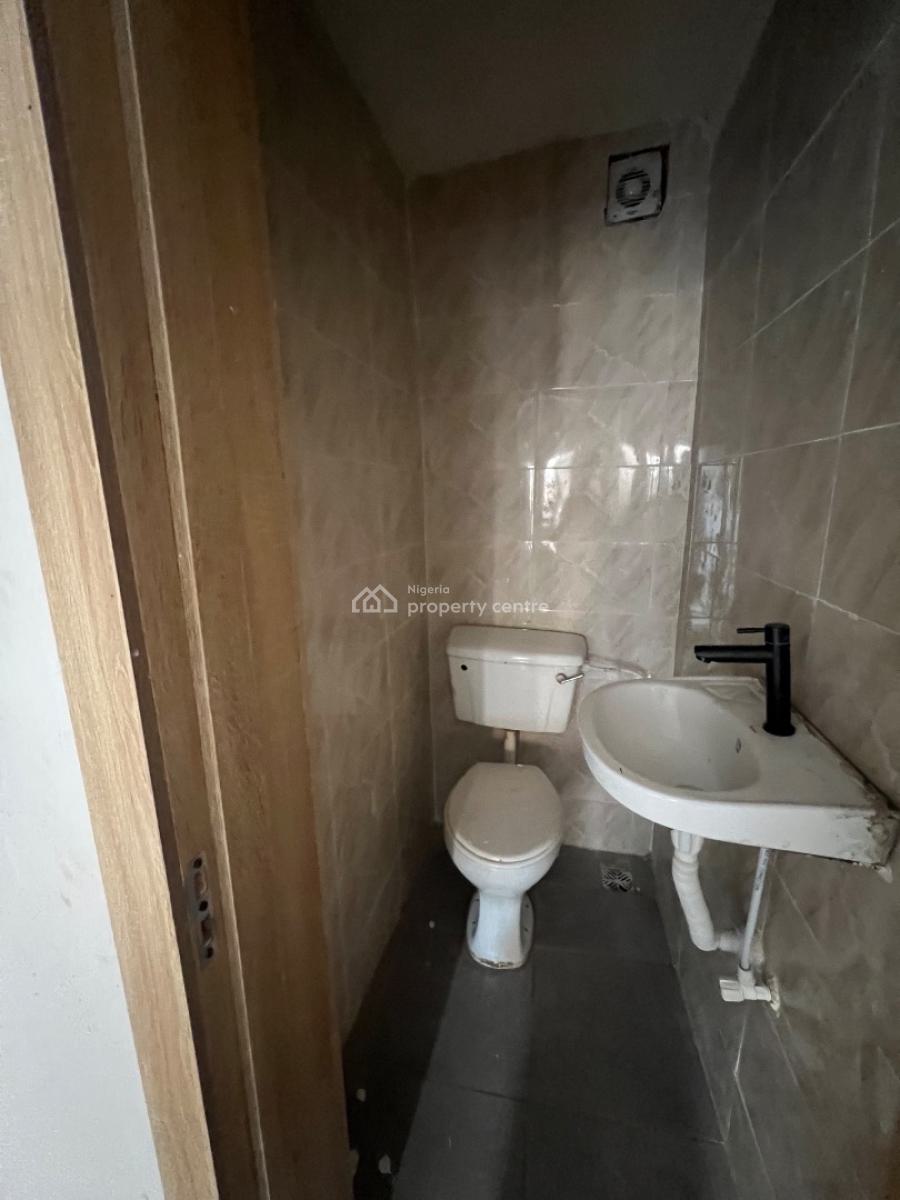 Mini Flat with a Nice, Standard Kitchen, Off Admiralty Way, Lekki Phase 1, Lekki, Lagos, Mini Flat (room and Parlour) for Rent