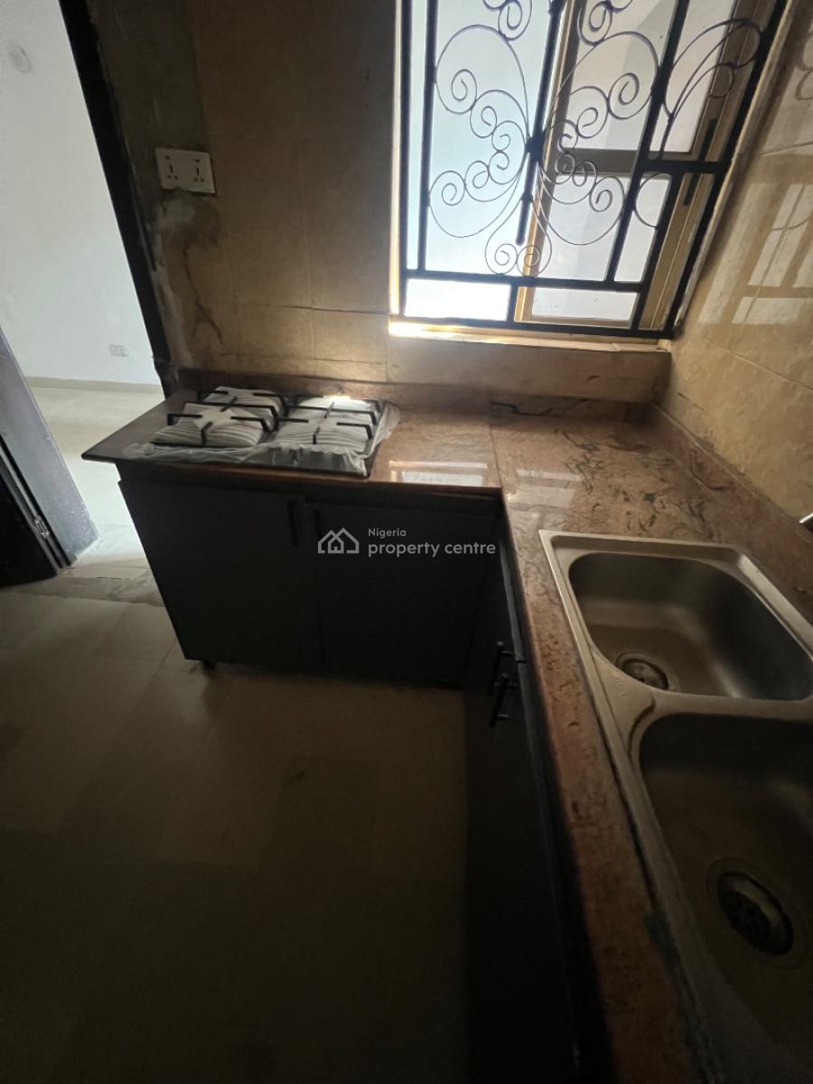 Mini Flat with a Nice, Standard Kitchen, Off Admiralty Way, Lekki Phase 1, Lekki, Lagos, Mini Flat (room and Parlour) for Rent