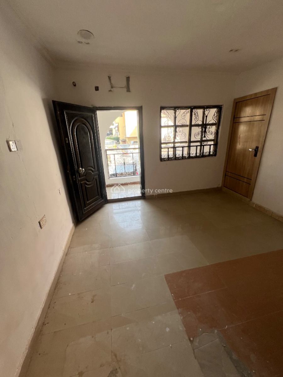 Mini Flat with a Nice, Standard Kitchen, Off Admiralty Way, Lekki Phase 1, Lekki, Lagos, Mini Flat (room and Parlour) for Rent