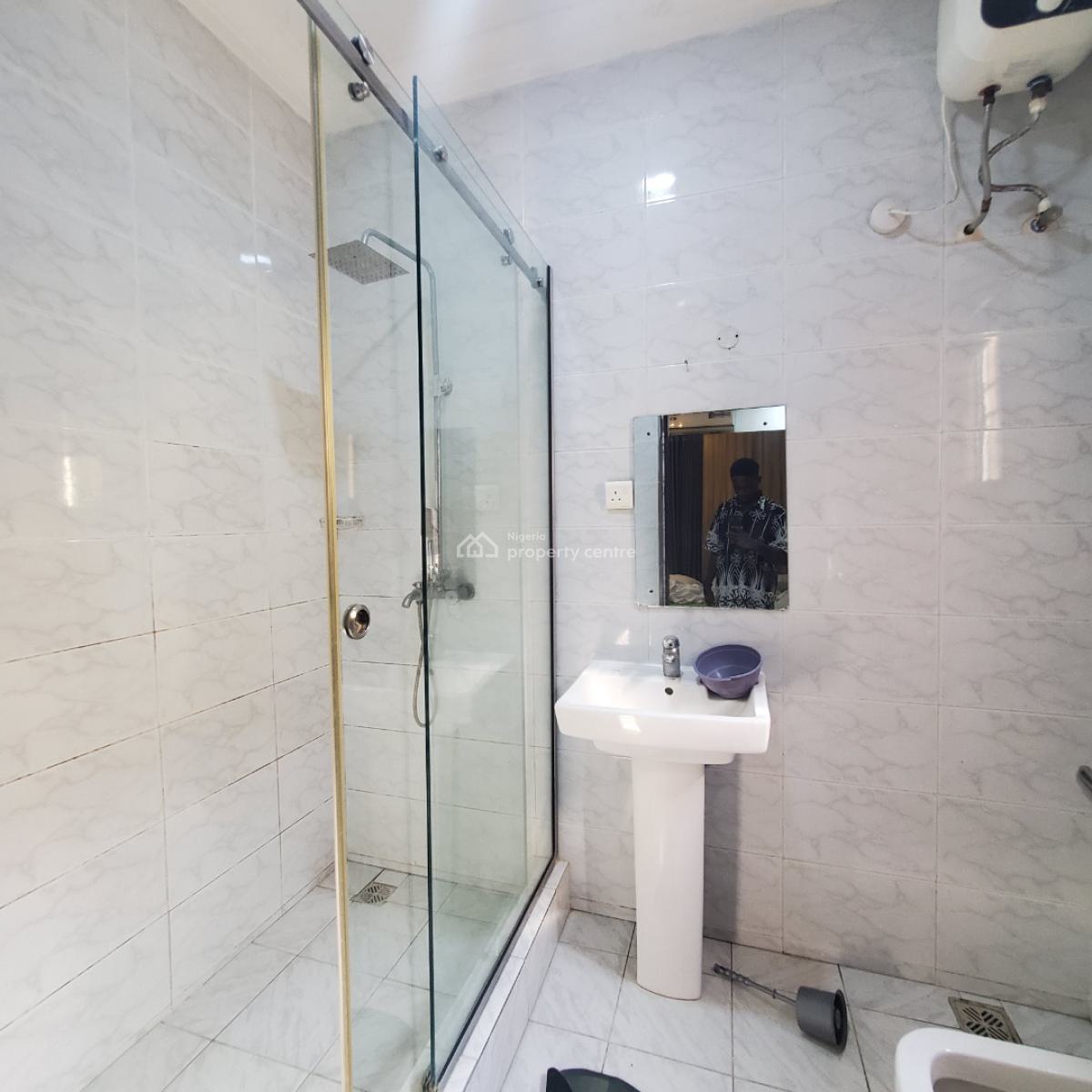 Lovely 2 Bedroom Furnished Apartment in a Gated Estate, Ikate, Lekki, Lagos, Flat / Apartment for Rent