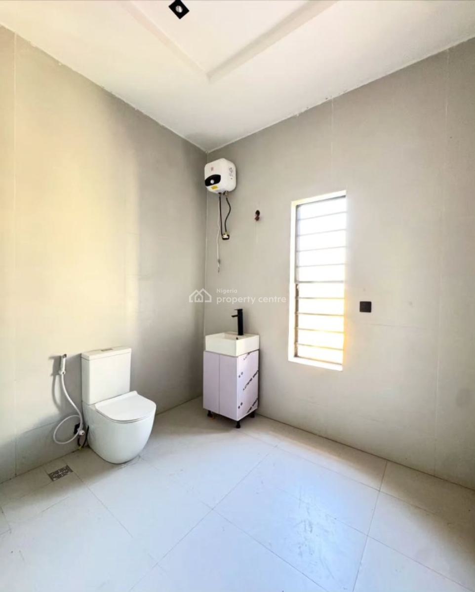 Stunning 4  Bedroom Semi-detached Duplex with a Bq, Igbo Efon, Lekki, Lagos, Semi-detached Duplex for Sale