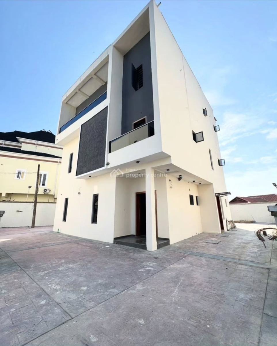 Stunning 4  Bedroom Semi-detached Duplex with a Bq, Igbo Efon, Lekki, Lagos, Semi-detached Duplex for Sale