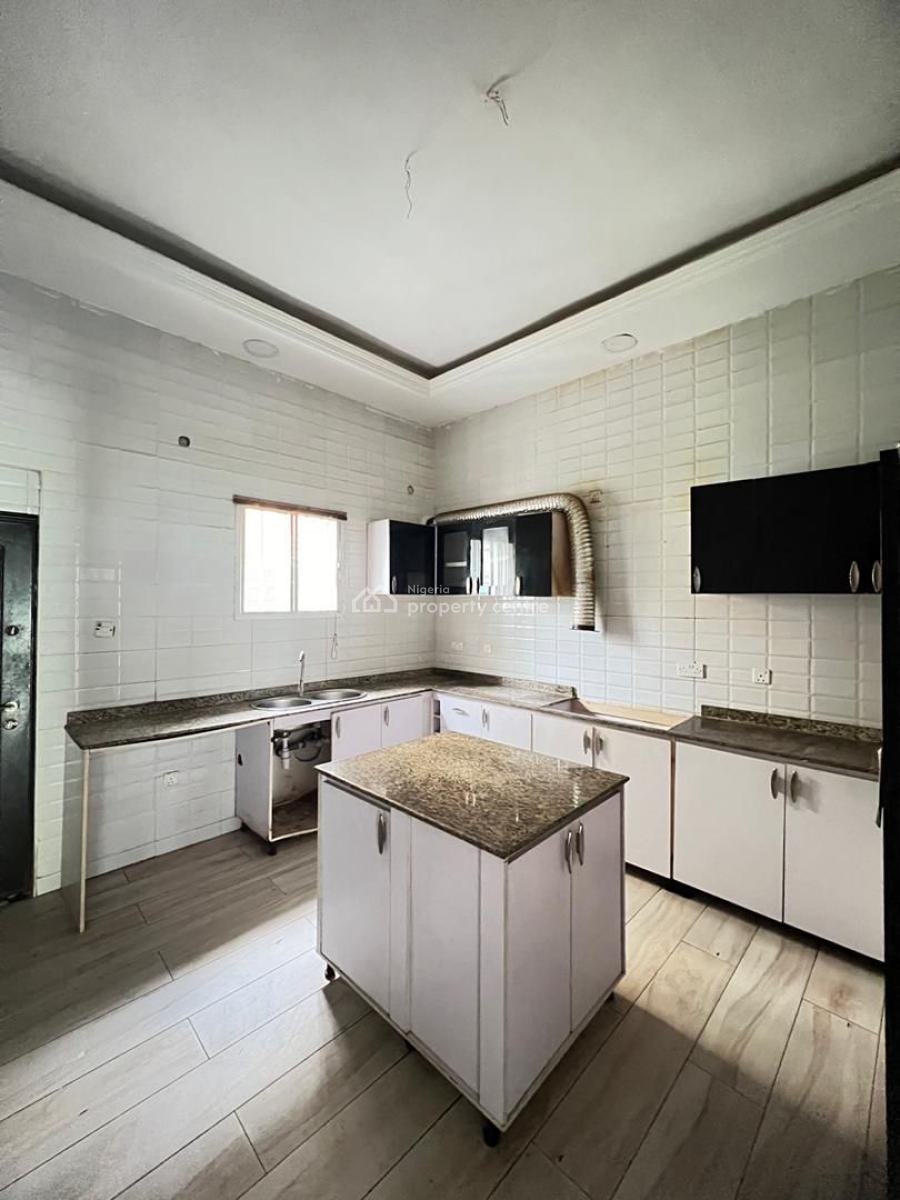 3 Bedroom Terrace Duplex with Bq, Osapa, Lekki, Lagos, Terraced Duplex for Sale