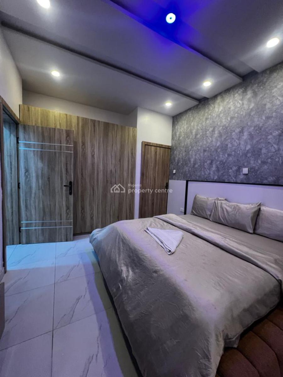 Luxurious 2 Bedroom Serviced Apartment, Spring View Estate Off Freedom Way, Lekki Phase 1, Lekki, Lagos, Flat / Apartment for Rent