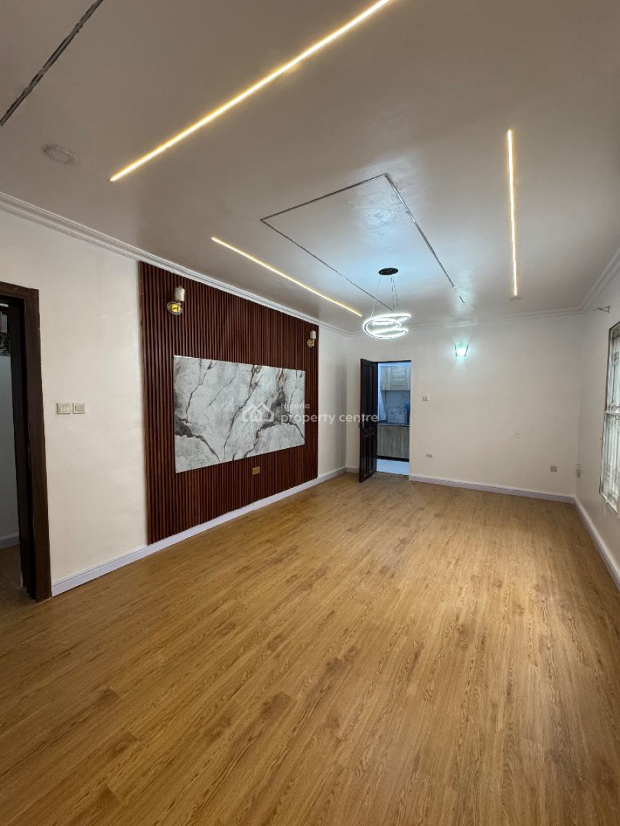 Fully Serviced 2 Bedroom Flat, Off Admiralty Way, Lekki Phase 1, Lekki, Lagos, Flat / Apartment for Rent