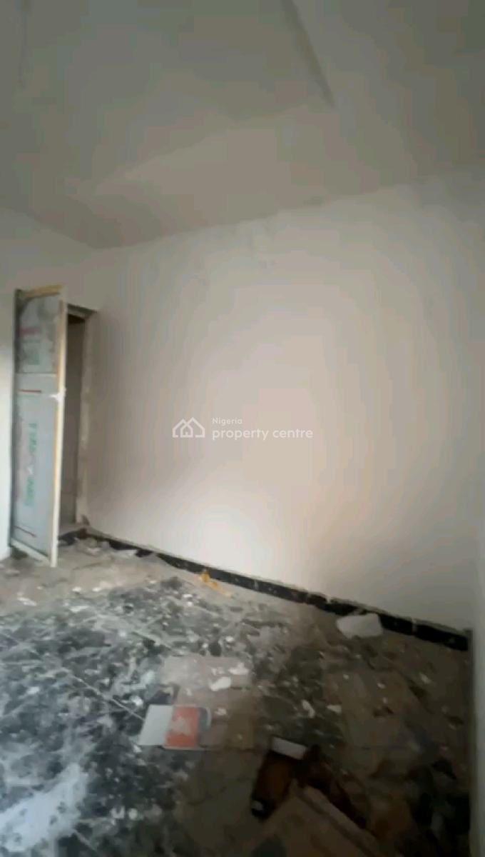 a Newly Built and Standard Roomself Contain, Upstairs, Off Pedro Road, Shomolu, Lagos, Self Contain (single Rooms) for Rent