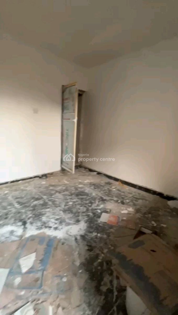 a Newly Built and Standard Roomself Contain, Upstairs, Off Pedro Road, Shomolu, Lagos, Self Contain (single Rooms) for Rent
