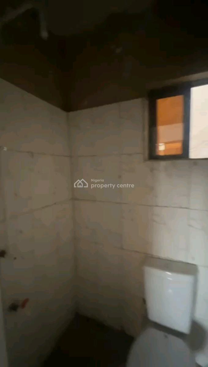 a Newly Built and Standard Roomself Contain, Upstairs, Off Pedro Road, Shomolu, Lagos, Self Contain (single Rooms) for Rent