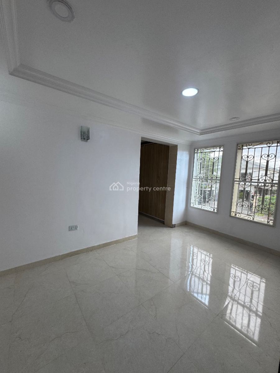 Fully Serviced Miniflat, Off Admiralty Way, Lekki Phase 1, Lekki, Lagos, Mini Flat (room and Parlour) for Rent