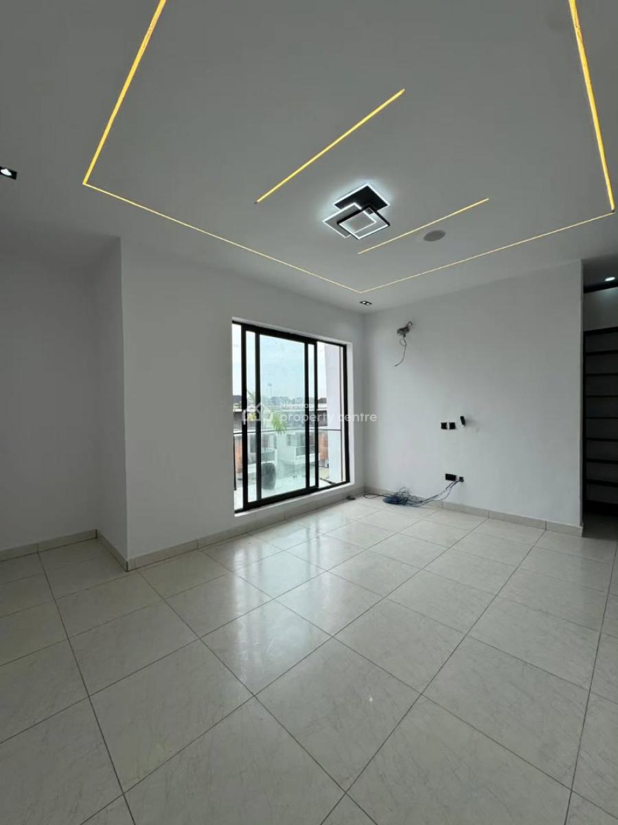 Stunning 4  Bedroom Semi-detached Triplex with a Bq, Orchid Road, Lekki, Lekki, Lagos, Semi-detached Duplex for Sale