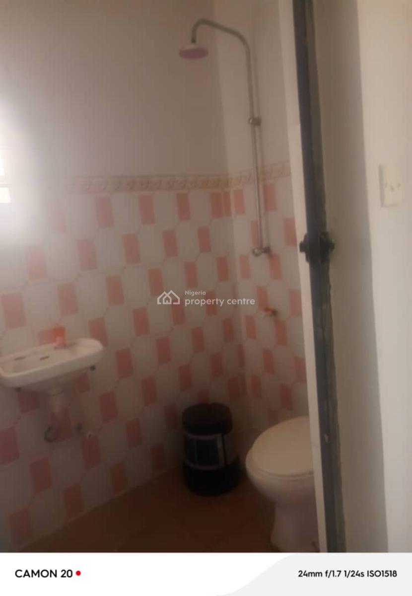 Standard and Renovated 3 Bedroom Flat, William Elliot Estate, Ikeja, Lagos, Flat / Apartment for Rent