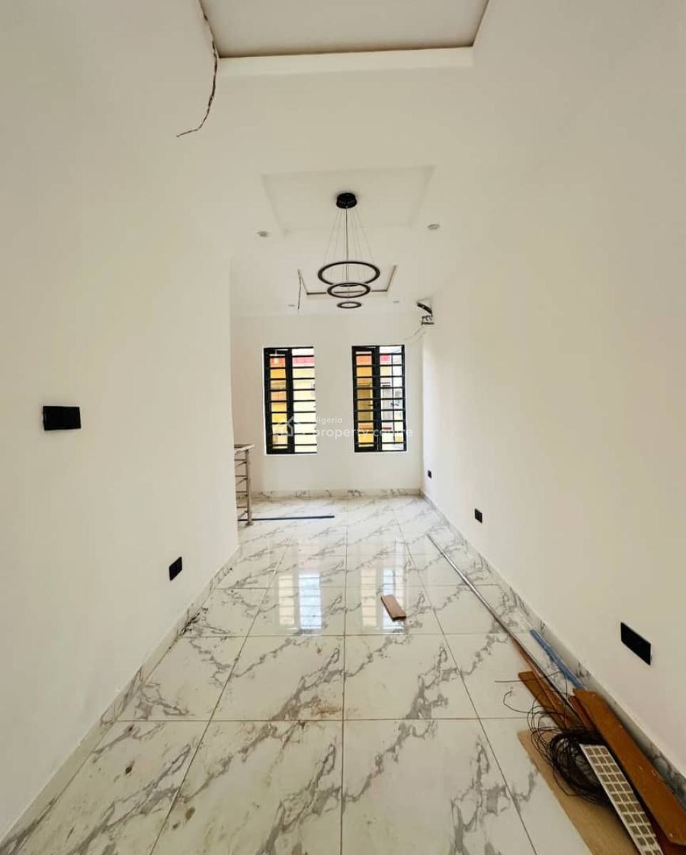 Spaciously Built 5 Bedroom Semi Detached Duplex with Bq in Secure Esta, Adeniyi Jones, Ikeja, Lagos, Semi-detached Duplex for Sale