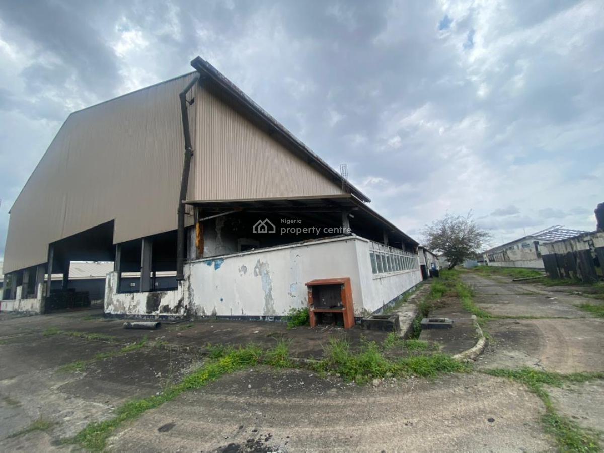 Warehouse of 13,000 & 9000 Sqm, Ikeja Central, Ikeja, Lagos, Warehouse for Rent