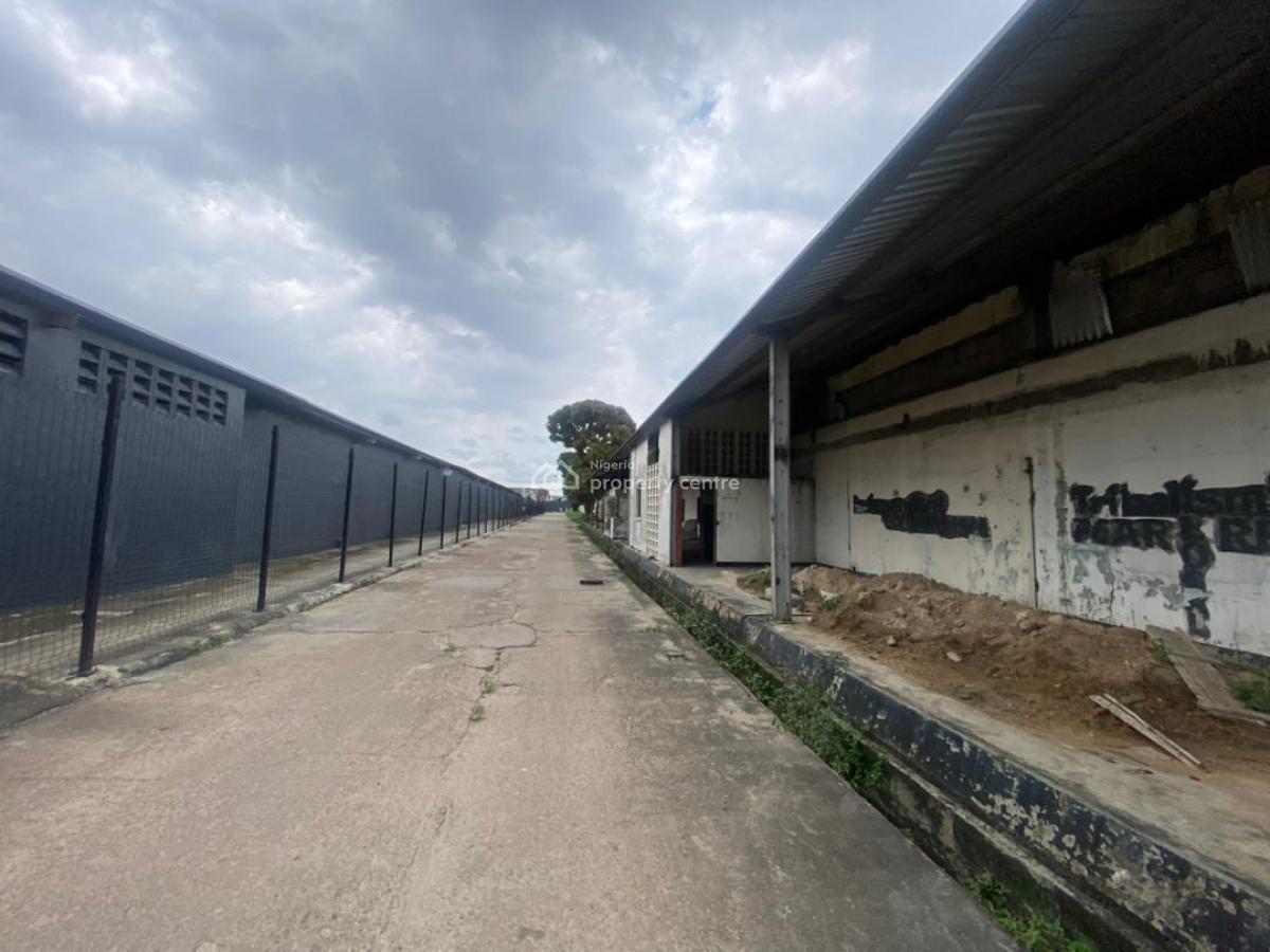 Warehouse of 13,000 & 9000 Sqm, Ikeja Central, Ikeja, Lagos, Warehouse for Rent