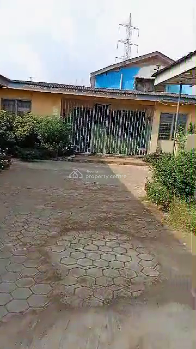 a Non Functional School, Idimu, Lagos, School for Sale