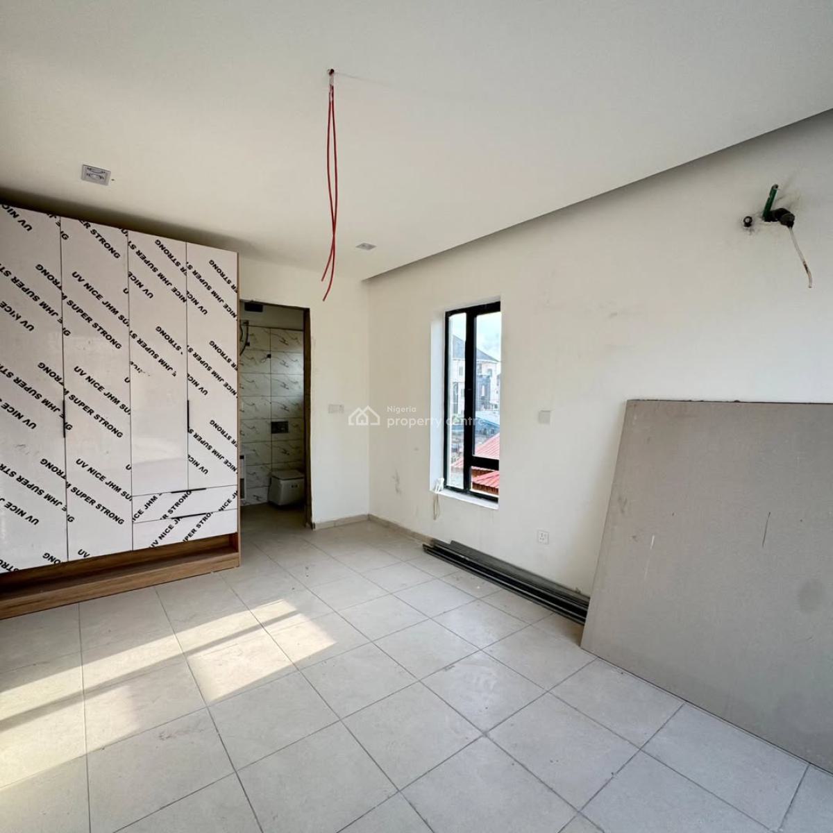 Spacious  2  Bedroom Apartment, Ologolo, Lekki, Lagos, Block of Flats for Sale