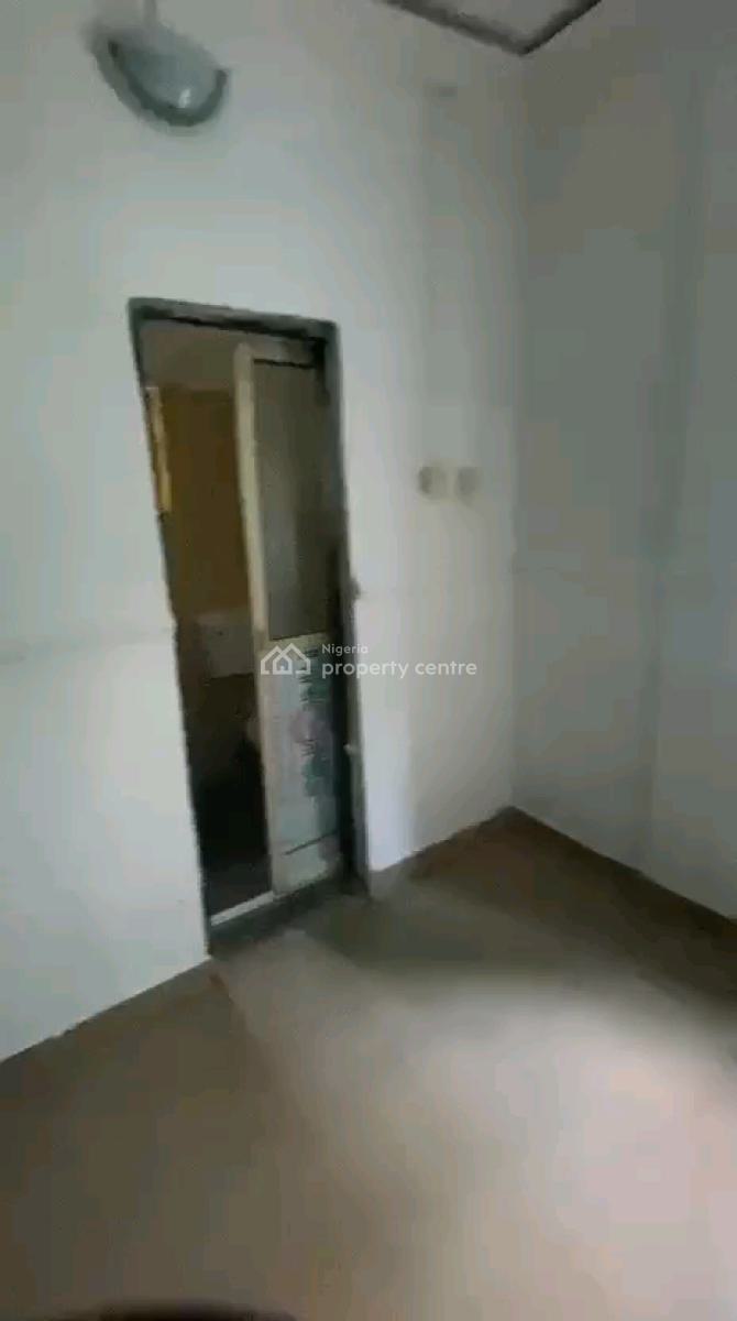 Decent and Spacious 2 Bedroom Flat Both Rooms Ensuite, Atunrase Estate, Gbagada, Lagos, Flat / Apartment for Rent