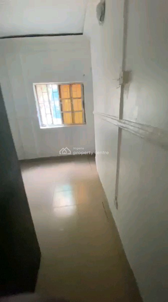 Decent and Spacious 2 Bedroom Flat Both Rooms Ensuite All Tiled, Atunrase Estate, Gbagada, Lagos, Flat / Apartment for Rent