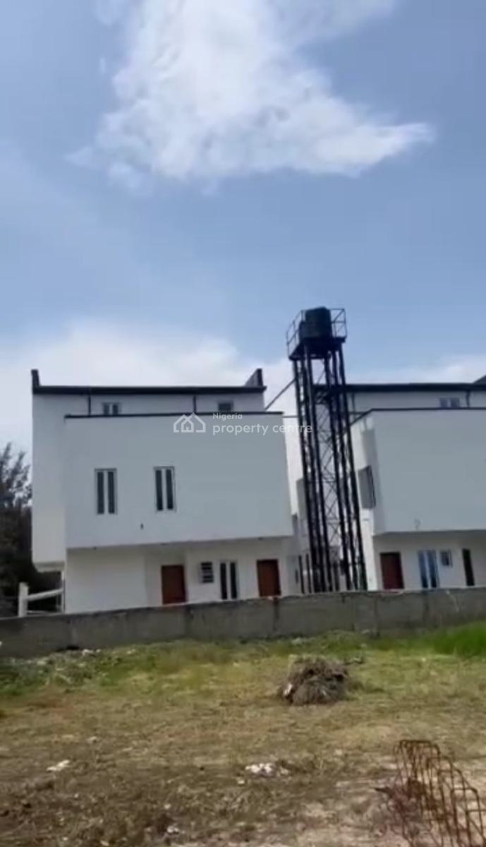 Distress Measuring 700 Square Meter Land, Megamound Estate Lekky County Home, Lekki, Lagos, Residential Land for Sale