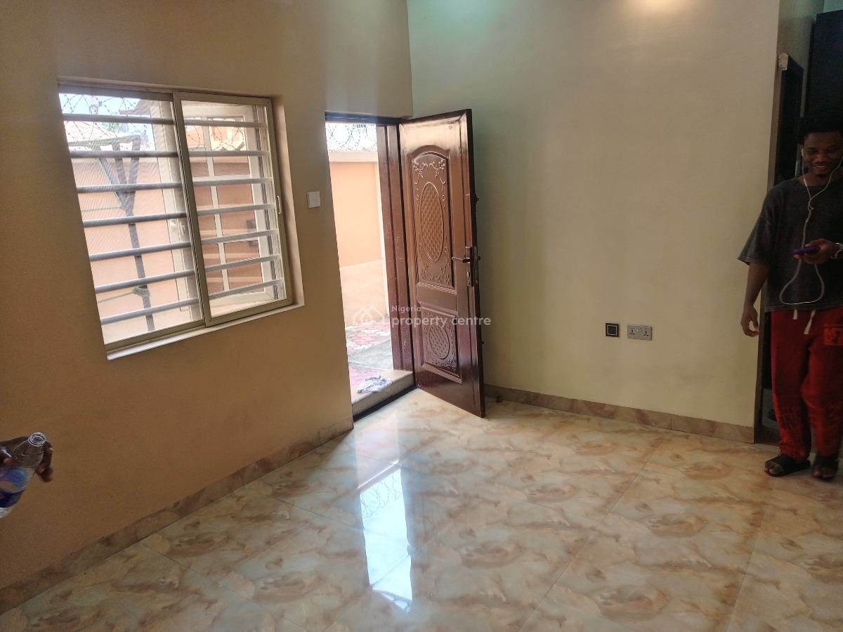 Luxury Self Contained + Personal Prepaid Meter, Water Heater, Wardrobe, Ogunfayo (just After Awoyaya), Ibeju Lekki, Lagos, Self Contain (single Rooms) for Rent