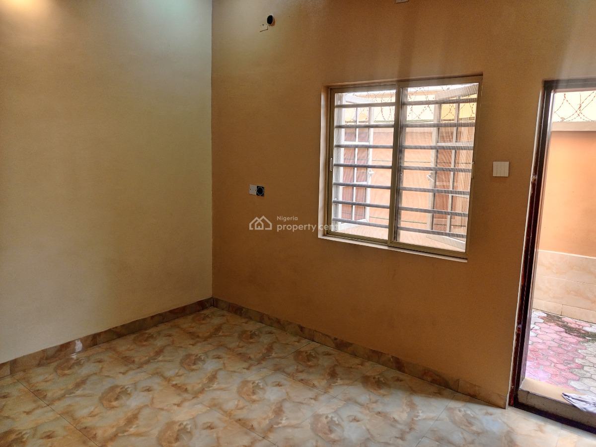 Luxury Self Contained + Personal Prepaid Meter, Water Heater, Wardrobe, Ogunfayo (just After Awoyaya), Ibeju Lekki, Lagos, Self Contain (single Rooms) for Rent