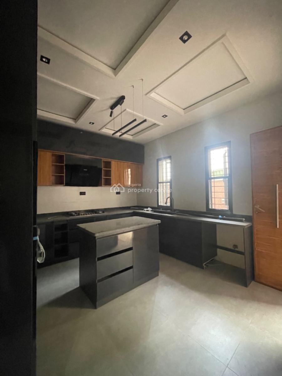 4 Bedroom Semi Detached Duplex with a Bq, Magodo Gra Phase 1, Magodo, Lagos, Detached Duplex for Sale