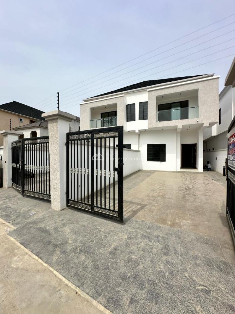 Spacious 4 Bedroom Semi Detached Duplex at Ologolo, Ologolo, Lekki, Lagos, Semi-detached Duplex for Sale