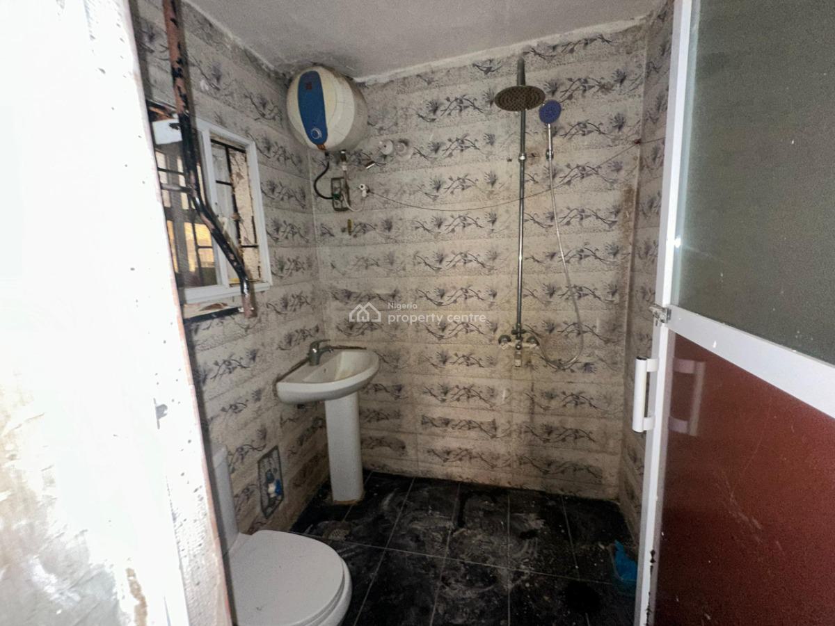 4 Bedroom Terrace Duplex, Off International Airport Road Ajao Estate, Isolo, Lagos, Terraced Duplex for Rent