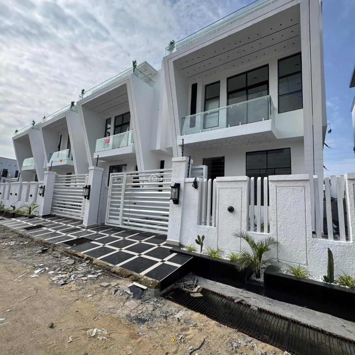Stunning 4 Bedroom Semi-detached Duplex with a Bq, Ajah, Lagos, Semi-detached Duplex for Sale