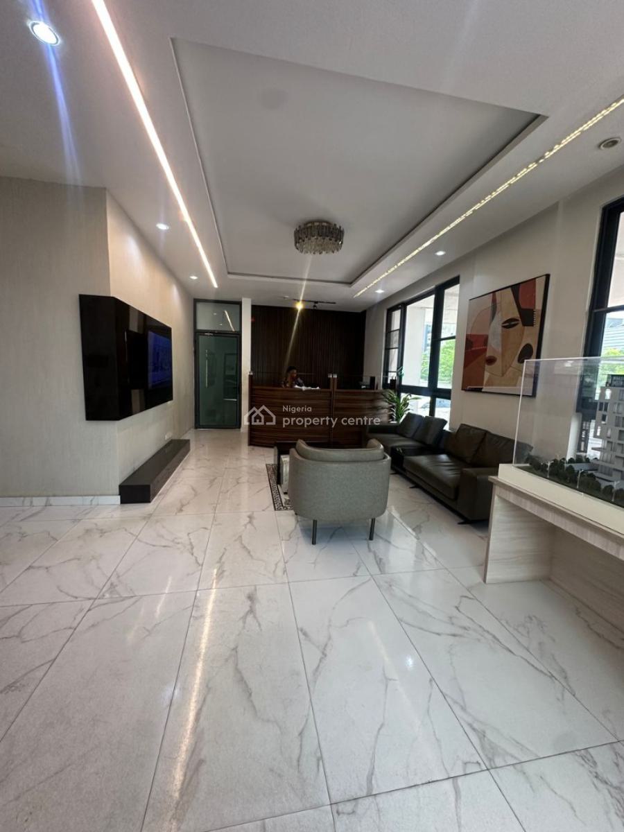 Spacious 3 Bedroom Apartment with a Bq on The 8th Floor, Lekki Phase 1, Lekki, Lagos, Flat / Apartment for Sale