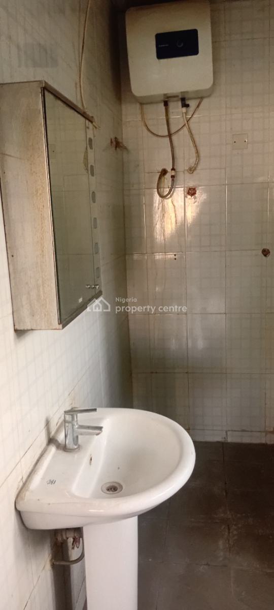 Suitable 3bedroom Apartment in a Serene Compound, Badore, Ajah, Lagos, Flat / Apartment for Rent