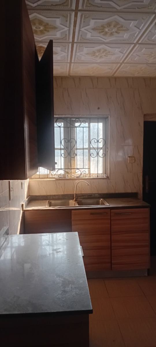 Suitable 3bedroom Apartment in a Serene Compound, Badore, Ajah, Lagos, Flat / Apartment for Rent