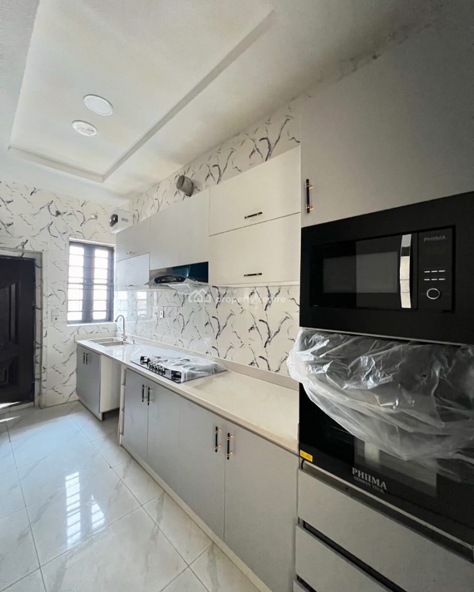 Lovely 3 Bedroom Terrace Duplex with Bq, Ikota, Lekki, Lagos, Terraced Duplex for Rent