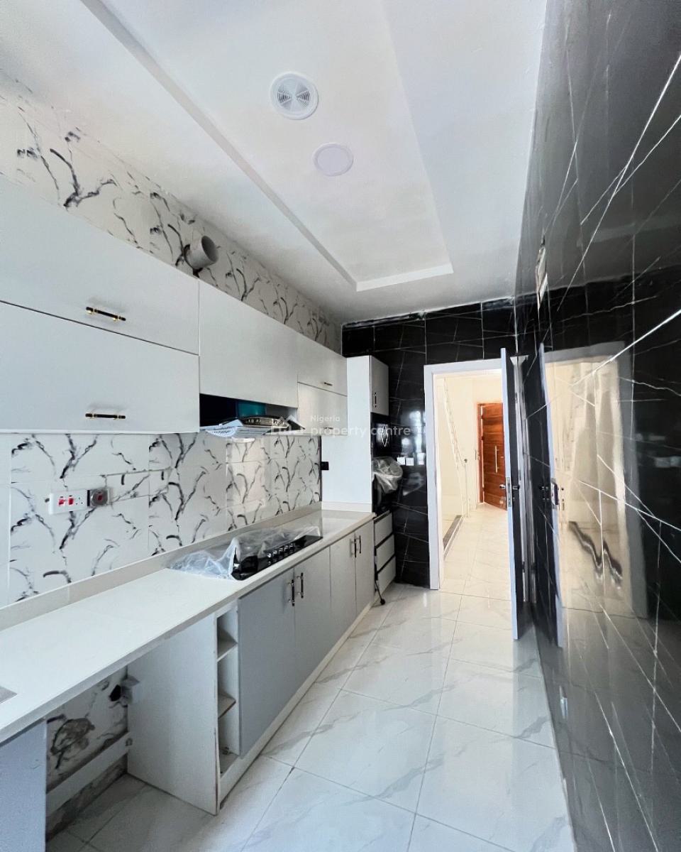 Lovely 3 Bedroom Terrace Duplex with Bq, Ikota, Lekki, Lagos, Terraced Duplex for Rent