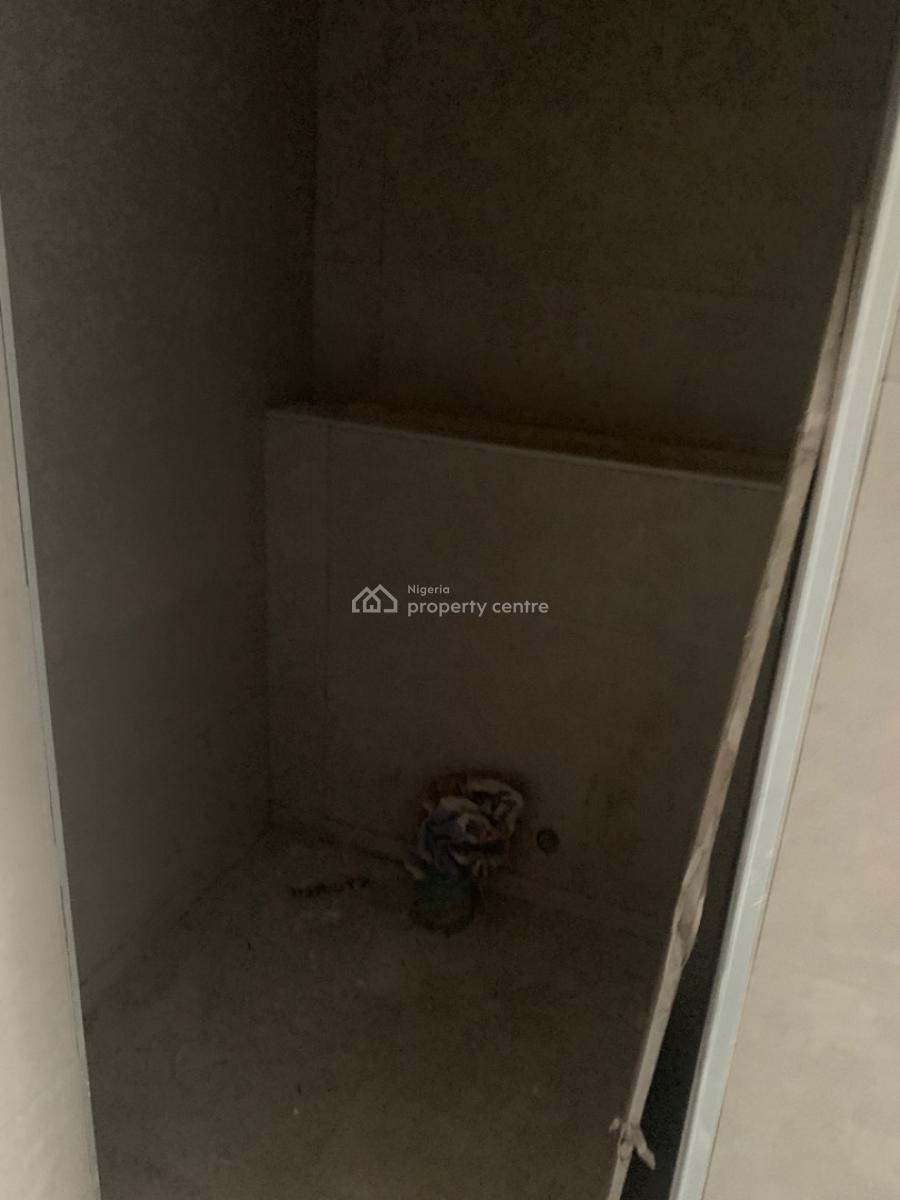 Shop Space, Awolowo Road, Ikoyi, Lagos, Shop for Rent