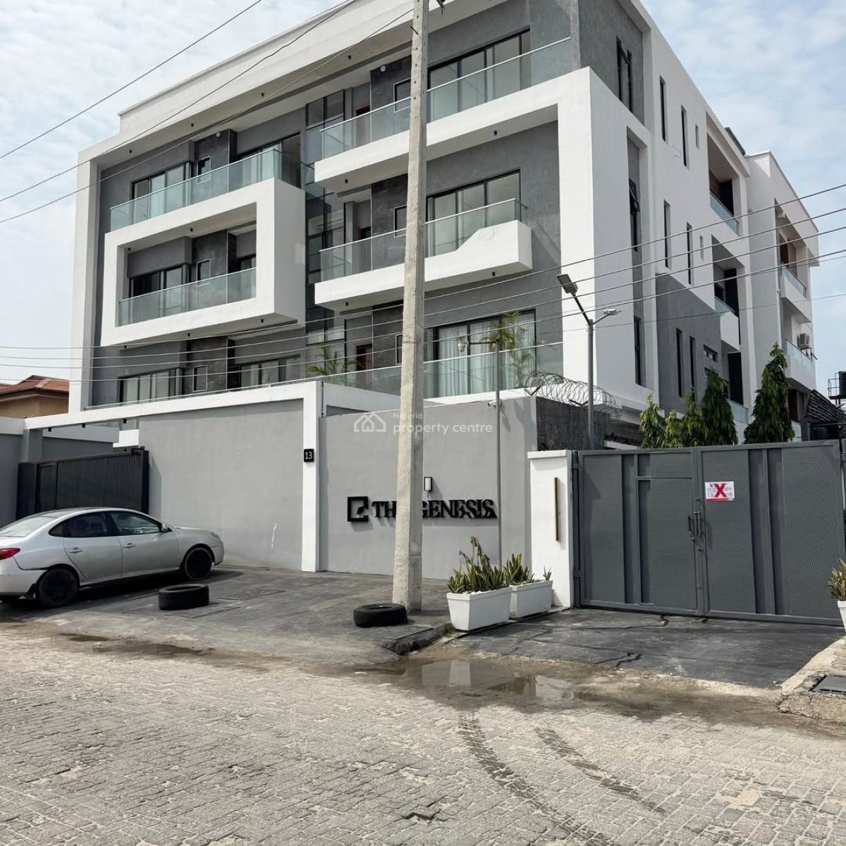 Spacious  3  Bedroom Apartment, Lekki Phase 1, Lekki Phase 1, Lekki, Lagos, Block of Flats for Sale