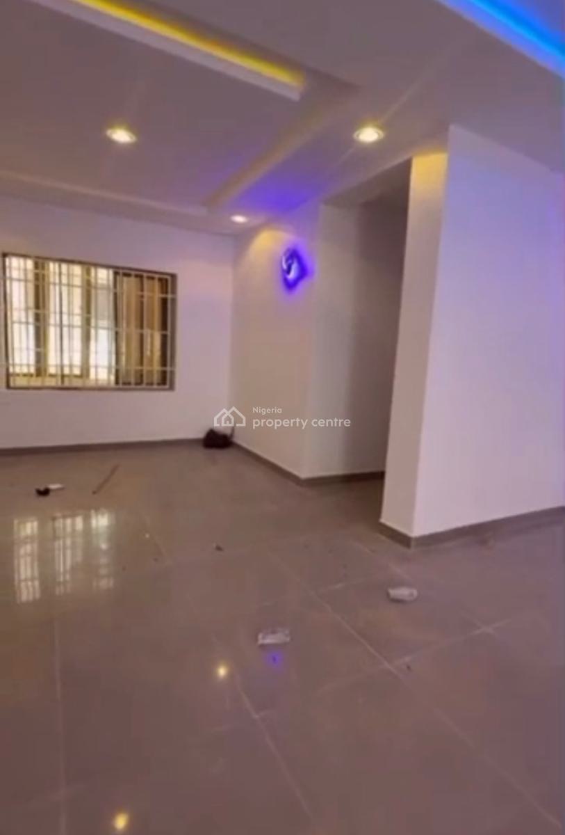 Beautifully Finished 3 Bedroom with Bq, Gilmore, Jahi, Abuja, Flat / Apartment for Rent