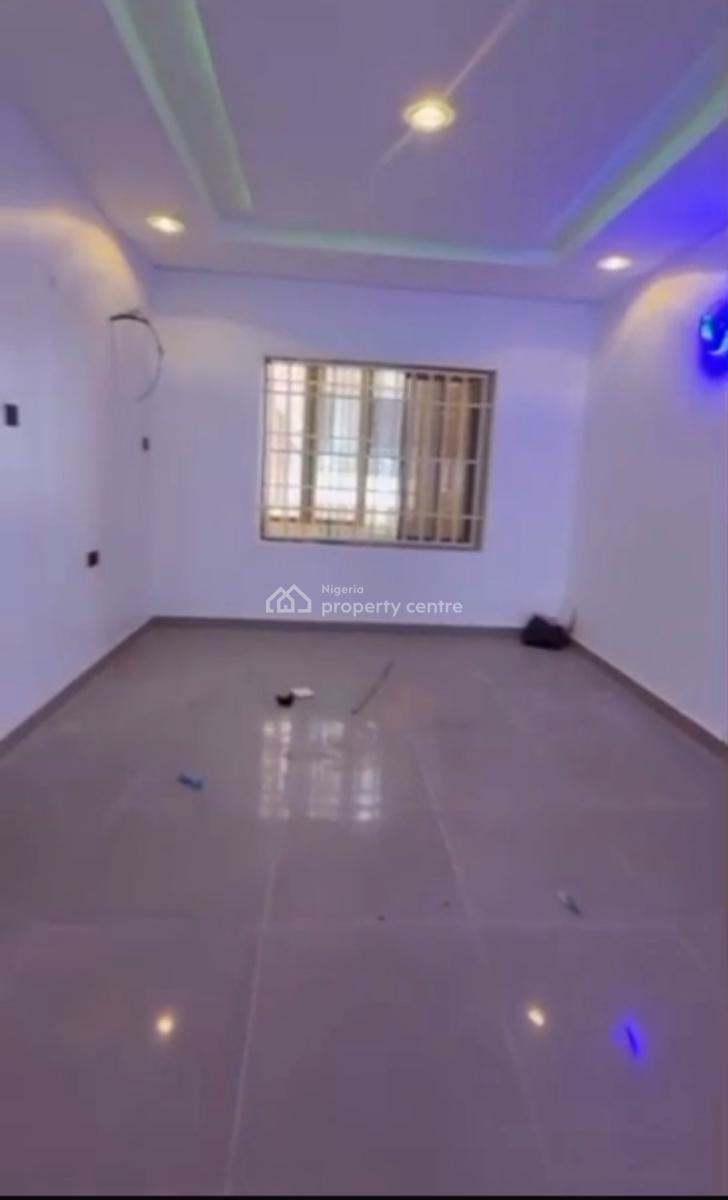 Beautifully Finished 3 Bedroom with Bq, Gilmore, Jahi, Abuja, Flat / Apartment for Rent