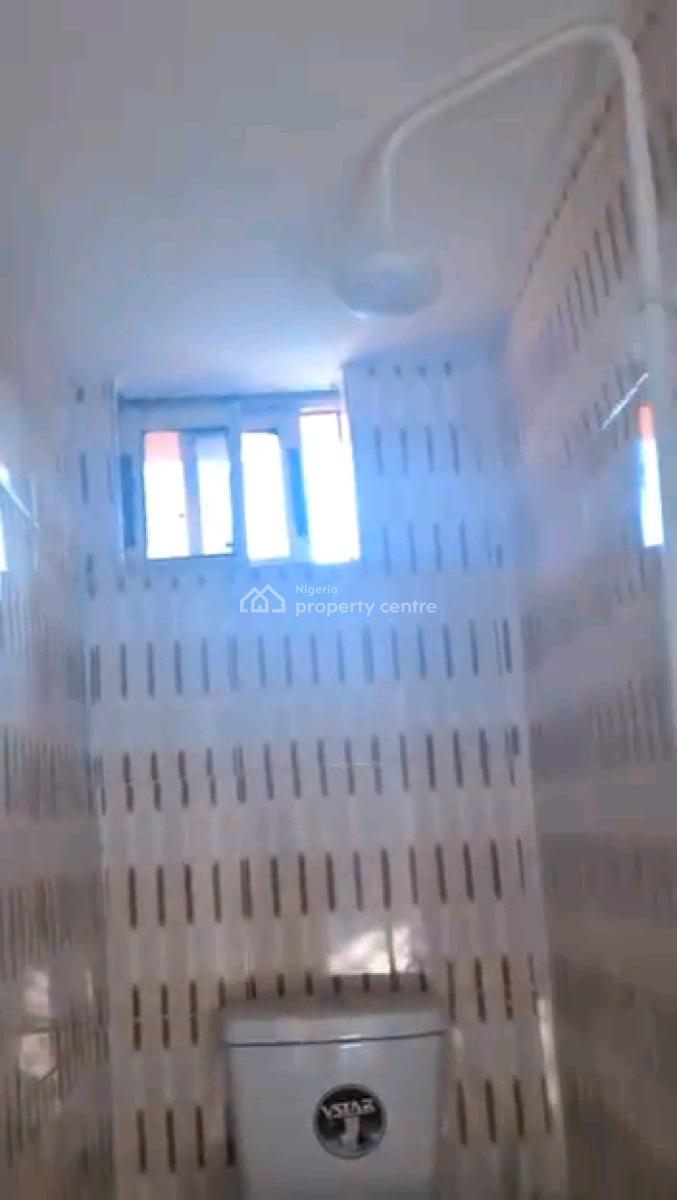 a Newly Refurbished 2 Bedrooms Flat, Soluyi, Gbagada, Lagos, Flat / Apartment for Rent