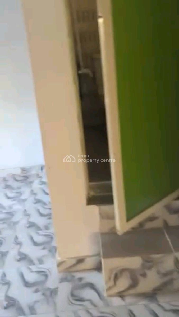 a Newly Refurbished 2 Bedrooms Flat, Soluyi, Gbagada, Lagos, Flat / Apartment for Rent
