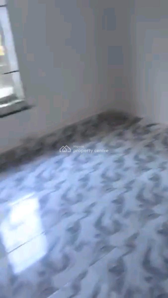 a Newly Refurbished 2 Bedrooms Flat, Soluyi, Gbagada, Lagos, Flat / Apartment for Rent