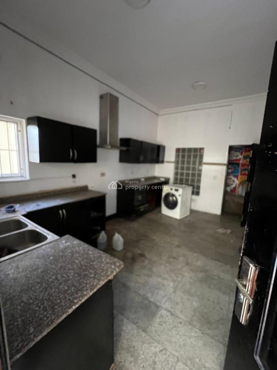 Exquisite 4 Bedroom Semi-detached Duplex, Lekki Phase 1, Lekki, Lagos, Semi-detached Duplex for Rent