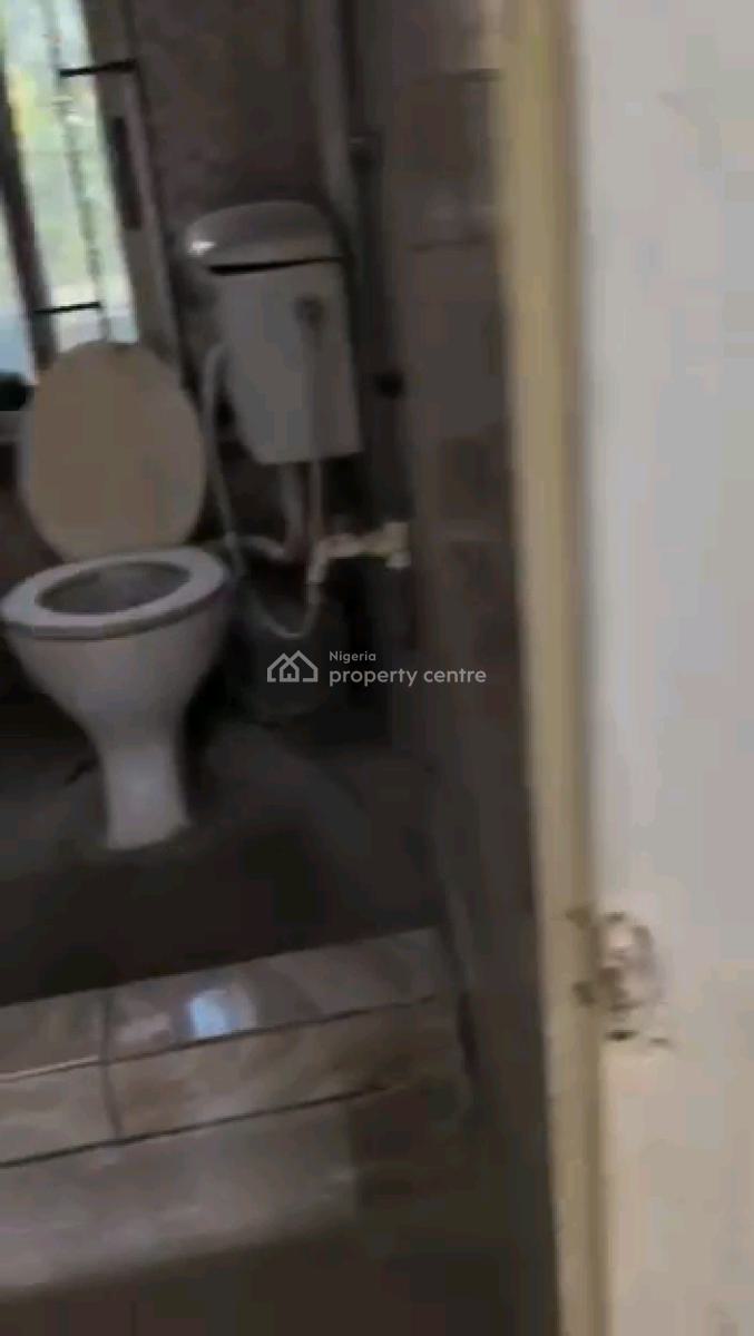 a Newly Refurbished 2 Bedrooms Flat, Soluyi, Gbagada, Lagos, Flat / Apartment for Rent