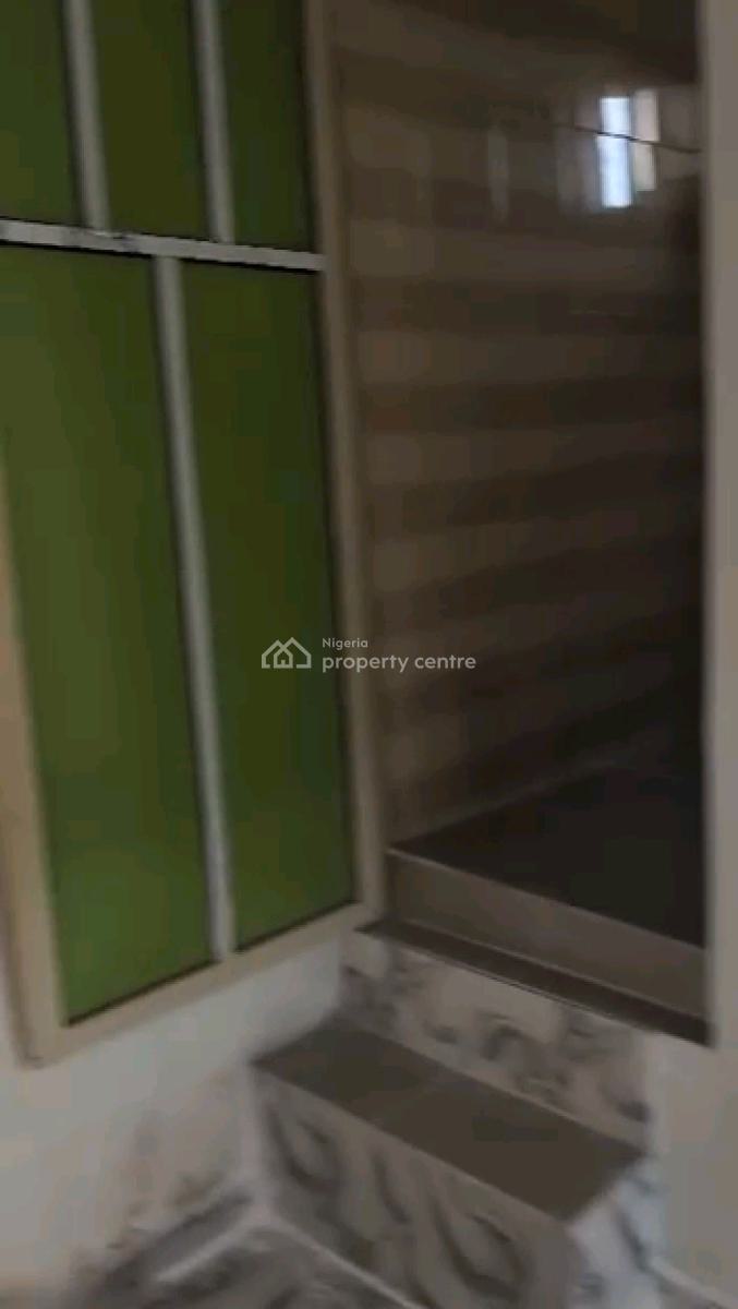 a Newly Refurbished 2 Bedrooms Flat, Soluyi, Gbagada, Lagos, Flat / Apartment for Rent