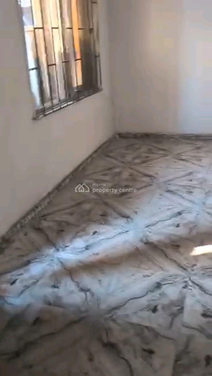 a Newly Refurbished 2 Bedrooms Flat, Soluyi, Gbagada, Lagos, Flat / Apartment for Rent