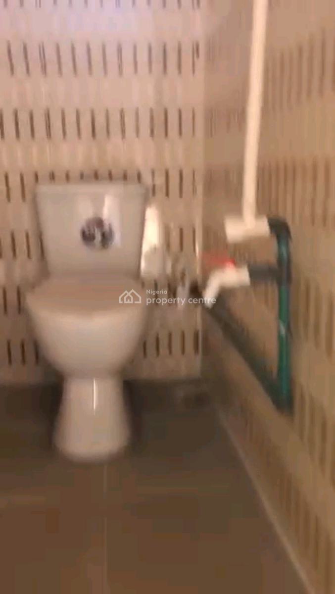 a Newly Refurbished 2 Bedrooms Flat, Soluyi, Gbagada, Lagos, Flat / Apartment for Rent