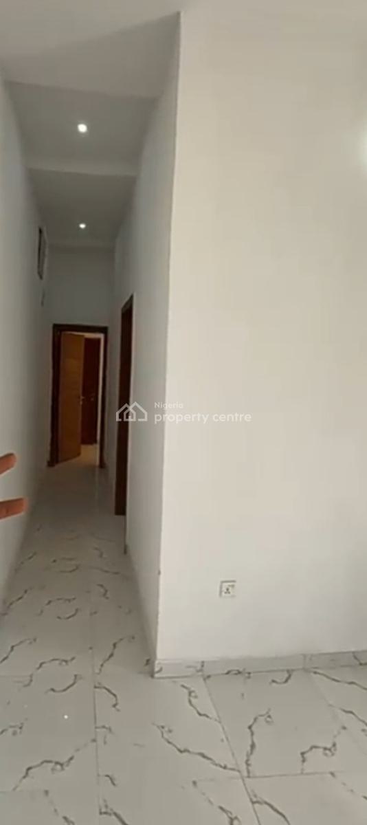 Newly Built 2 Bedroom Apartment, Mobile Road, Ilaje, Ajah, Lagos, Flat / Apartment for Rent