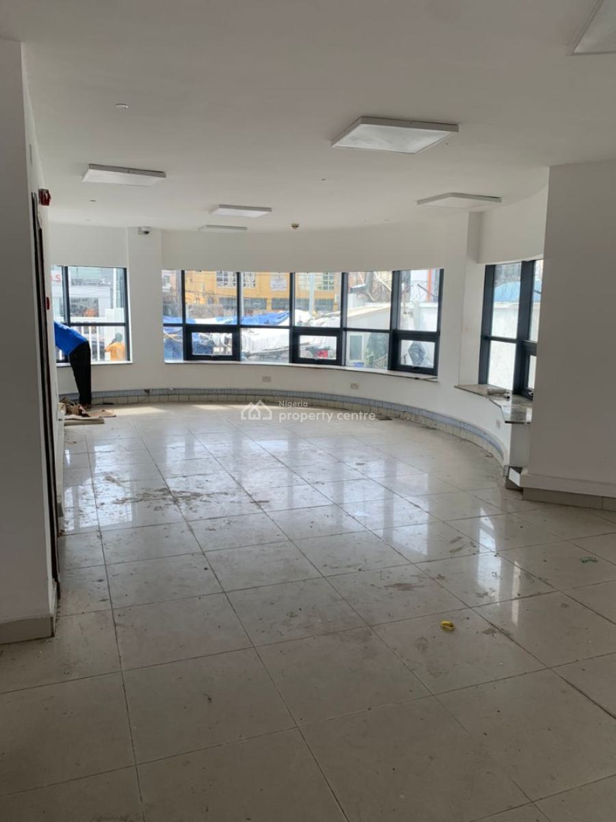 4 Bedroom Terrace with Bq, Ilasan, Lekki, Lagos, Terraced Duplex for Rent